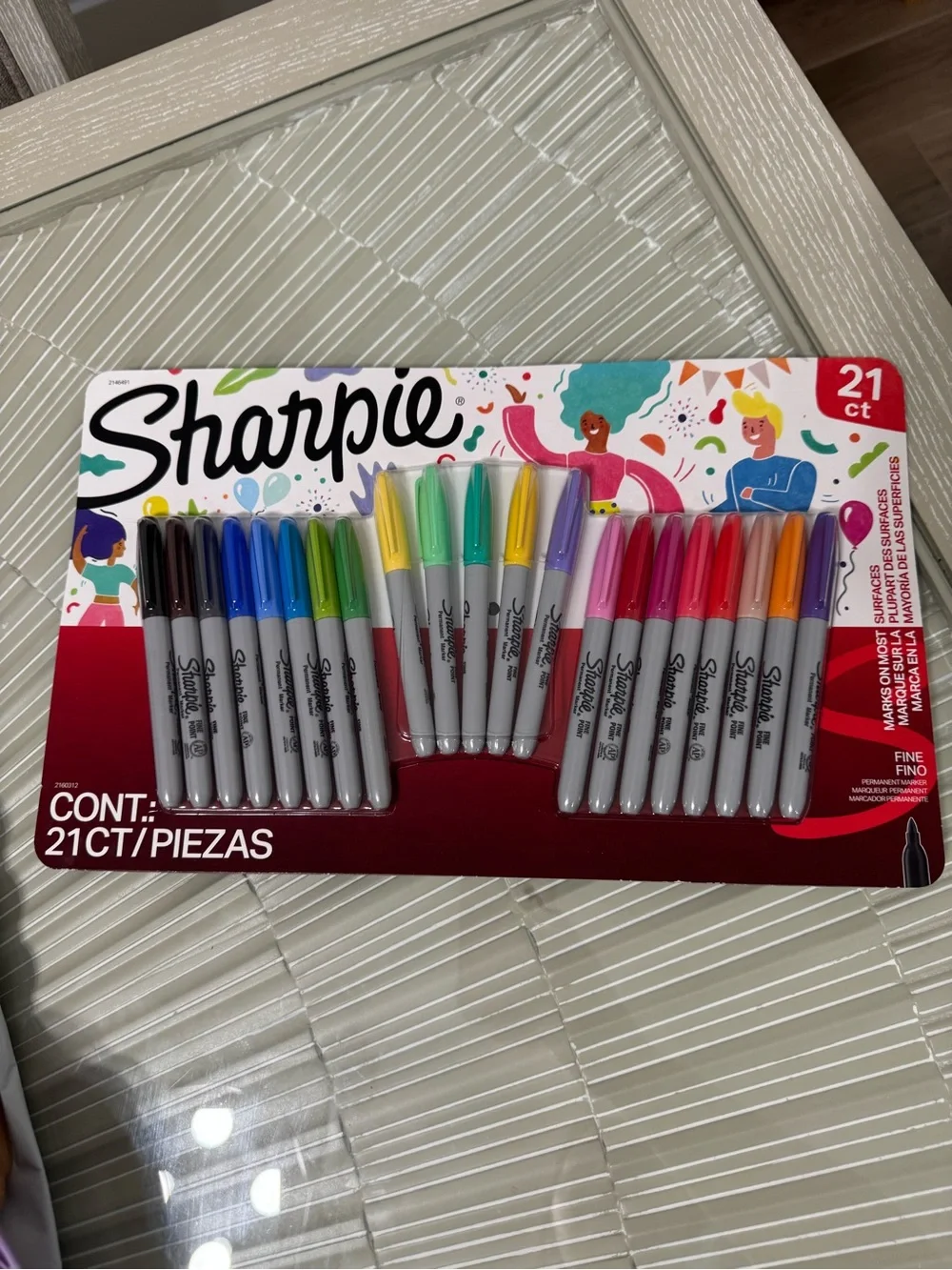2021 limited edition Sharpie 21-Count Fine Point Permanent Markers Set